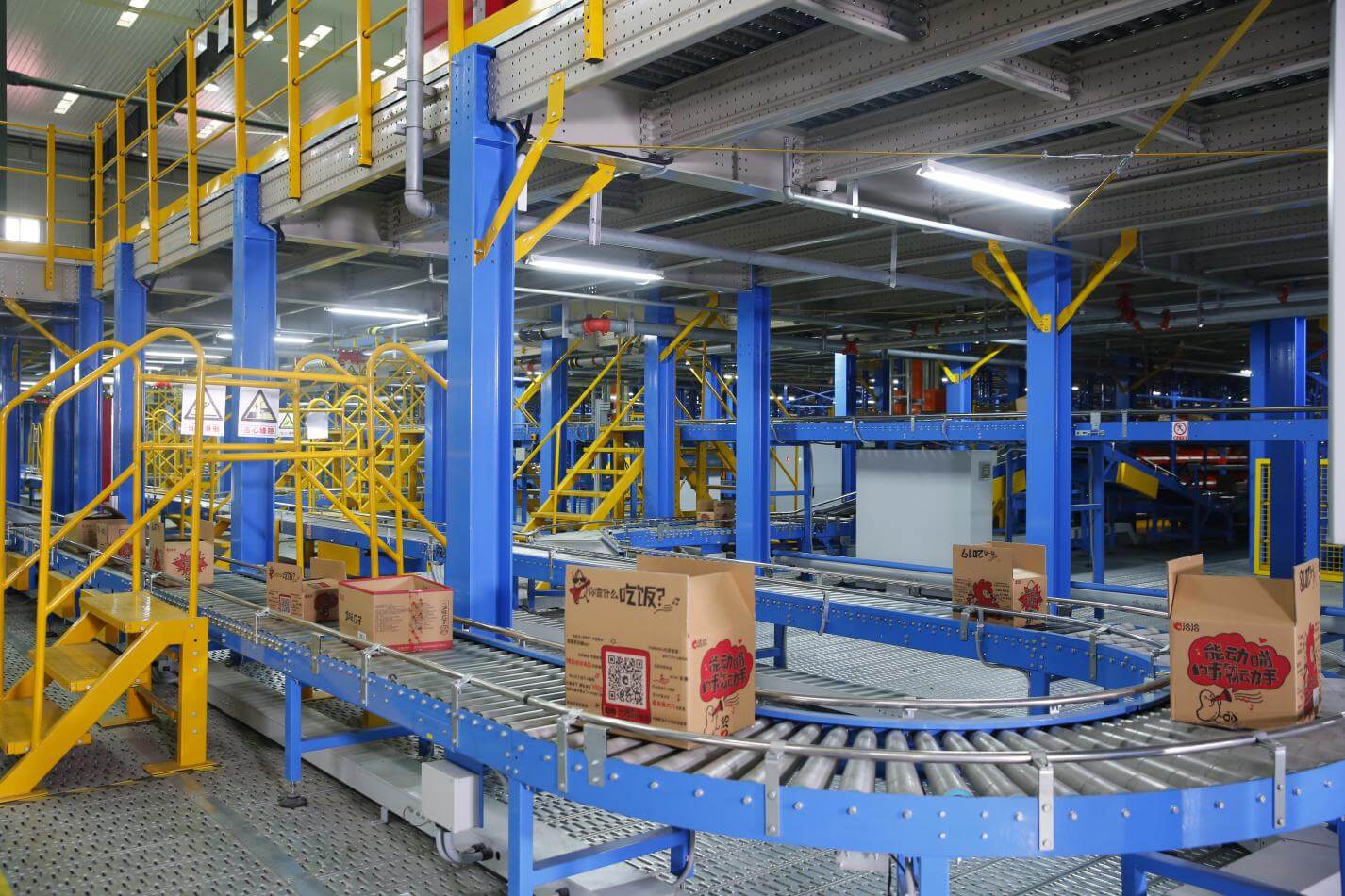 Curved roller conveyor-Details1 Конвейер роликовый изогнутый-Подробнее1